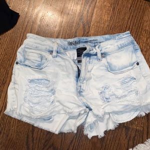 these have been worn for one summer. in great condition.